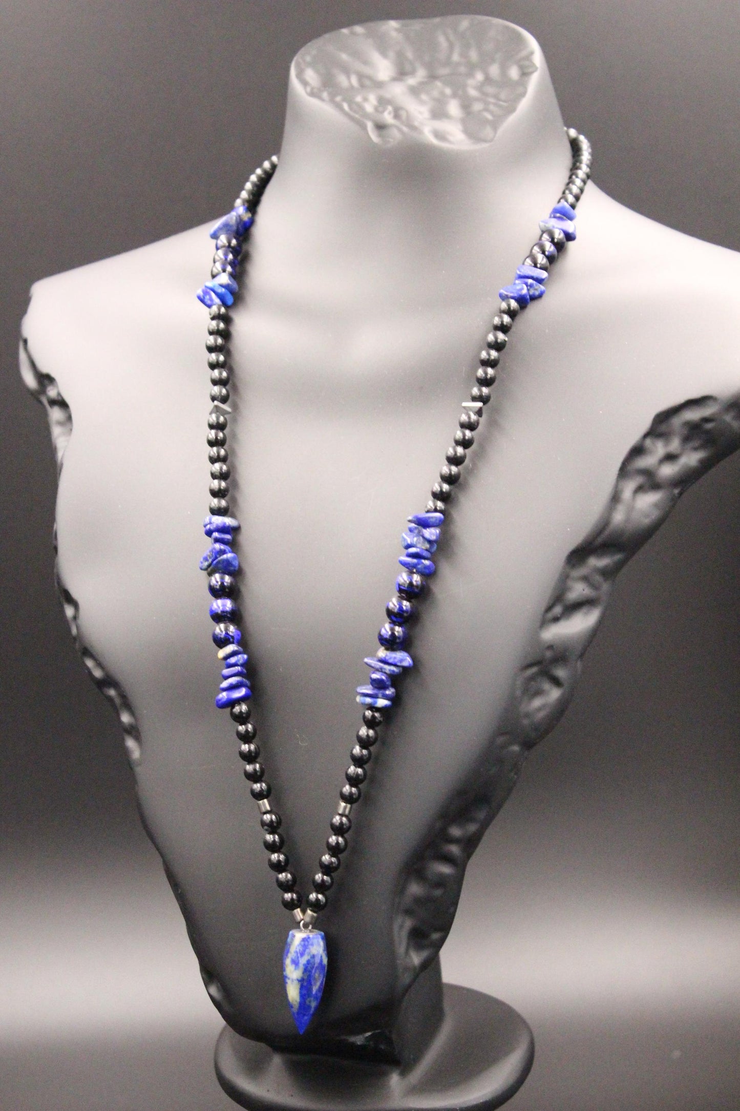 Handmade Lapis Lazuli Necklace – Fashionable Natural Stone Jewelry, Stylish Gift