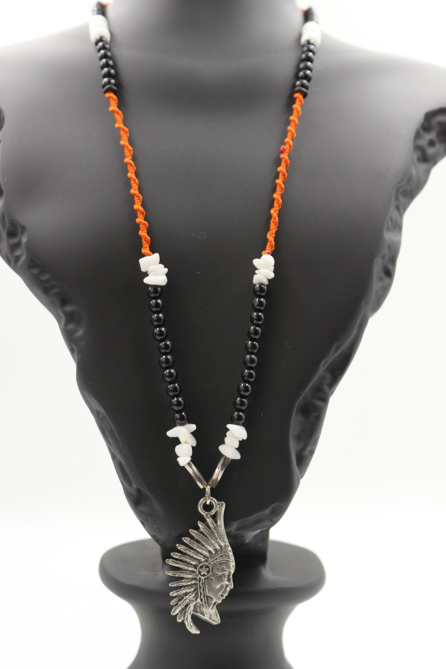Agate - Handmade Necklace with Unique Design
