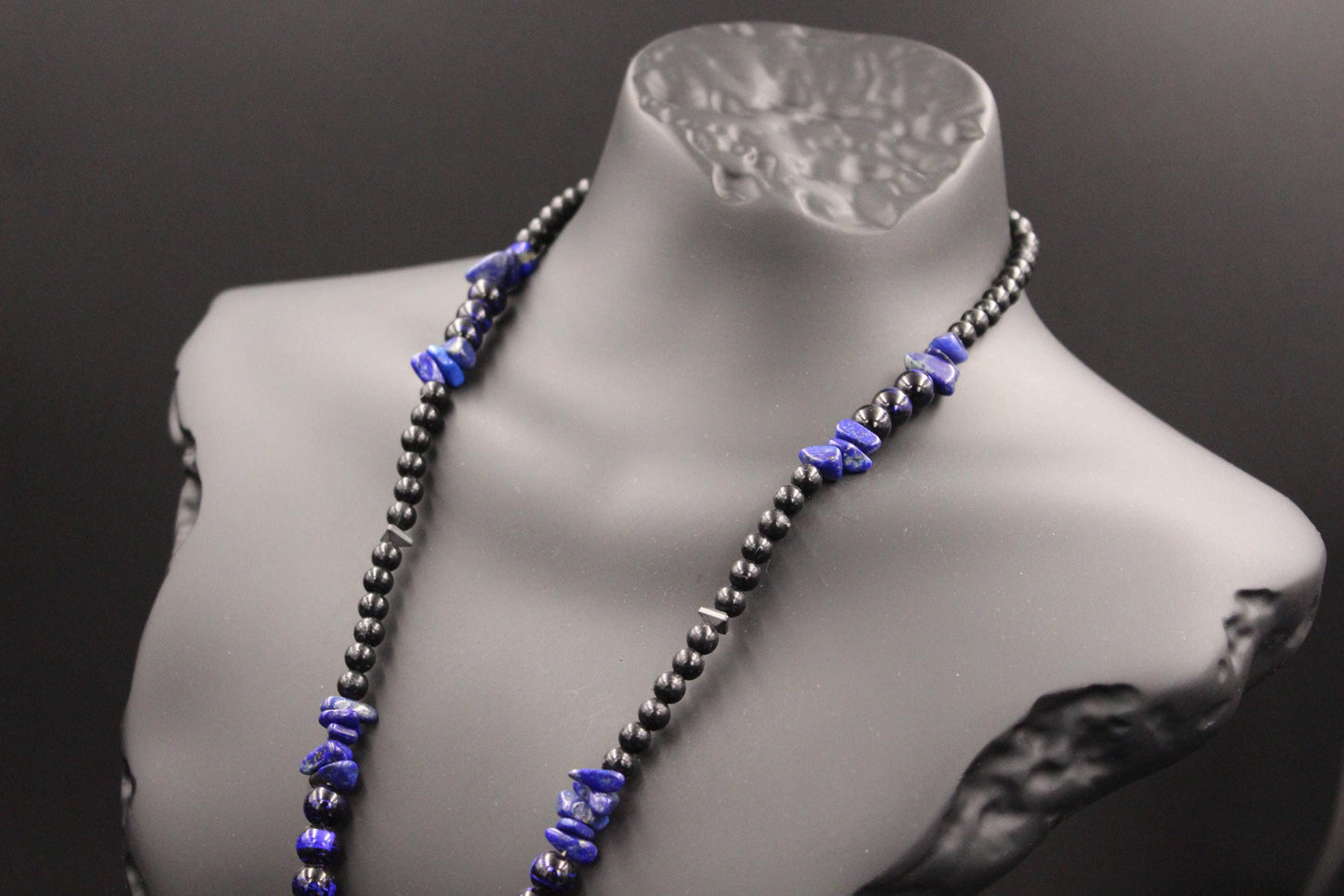 Handmade Lapis Lazuli Necklace – Fashionable Natural Stone Jewelry, Stylish Gift