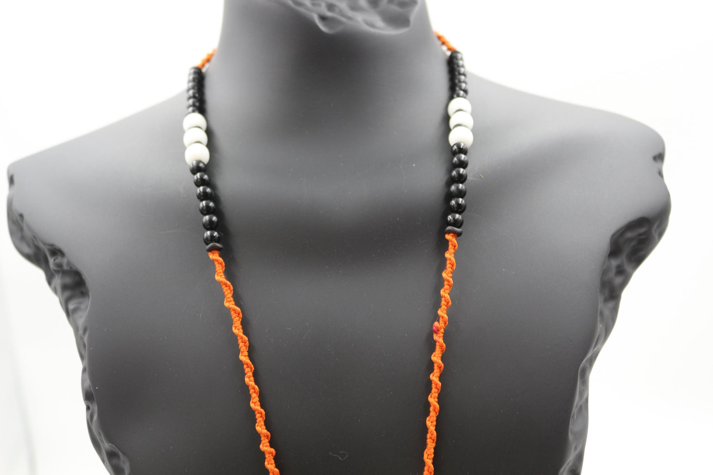 Agate - Handmade Necklace with Unique Design