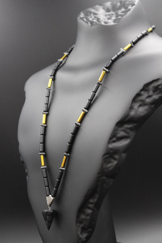 Handmade Black Quartz, Onyx and Hematite Necklace – Natural and Stylish Design