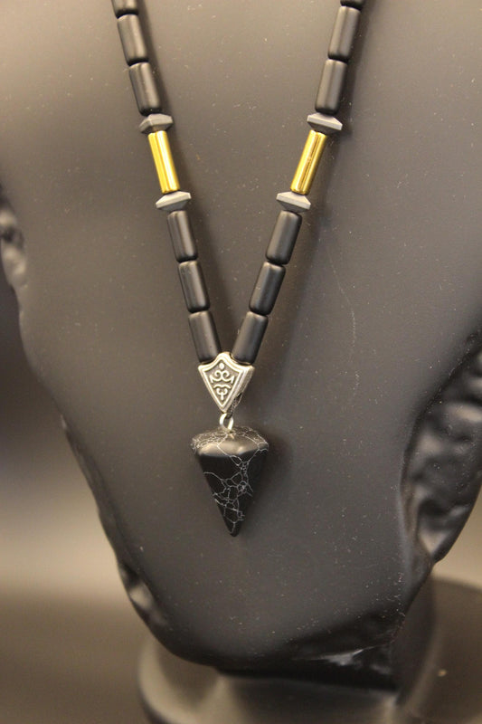 Handmade Black Quartz, Onyx and Hematite Necklace – Natural and Stylish Design